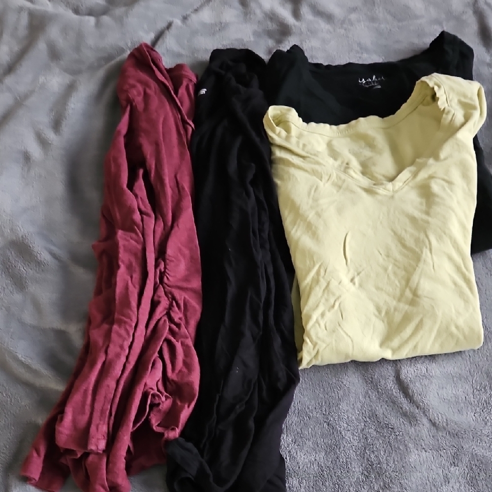 Isabel Maternity by Ingrid & Isabel Short Sleeve Tops - Black, Yellow, Red
